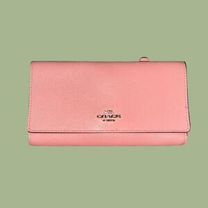 Ballet pink leather slim trifold
